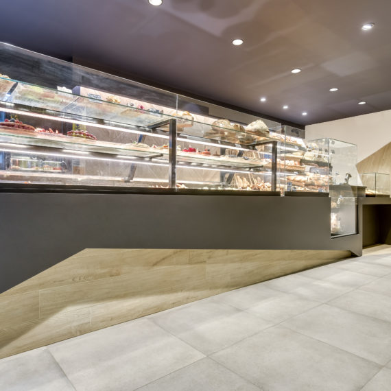 Rénovation du magasin d'une boulangerie pâtisserie à Pessac